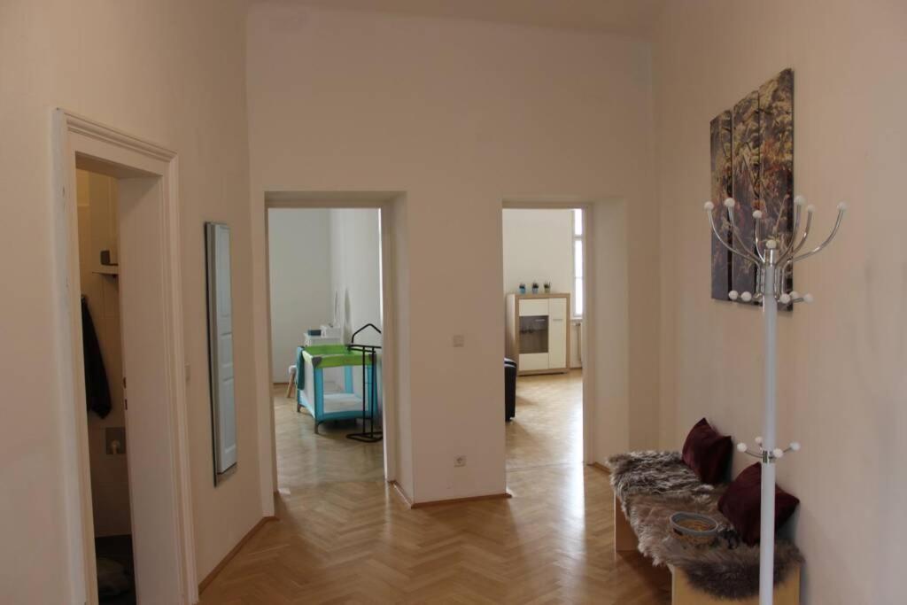 Wunderschone Altbauwohnung In Zentraler Lage Wien Kültér fotó