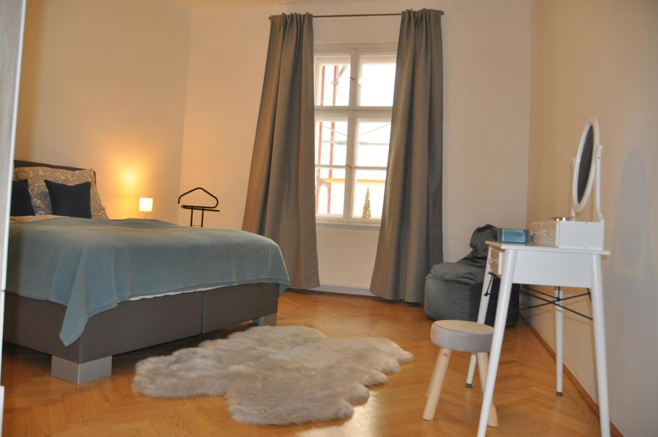 Wunderschone Altbauwohnung In Zentraler Lage Wien Kültér fotó